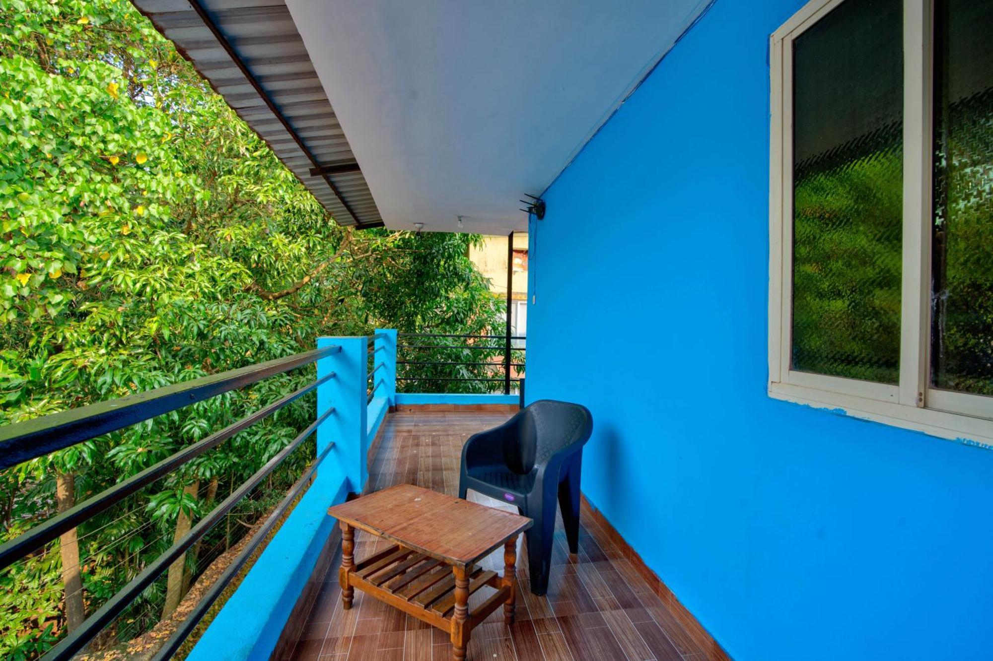 Hotel Savita Calangute Ngoại thất bức ảnh
